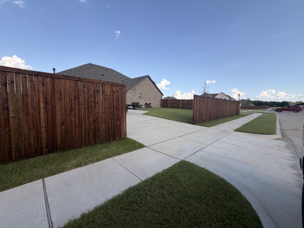 Wood fence installation in Dallas-Fort Worth by Terra Renovations LLC